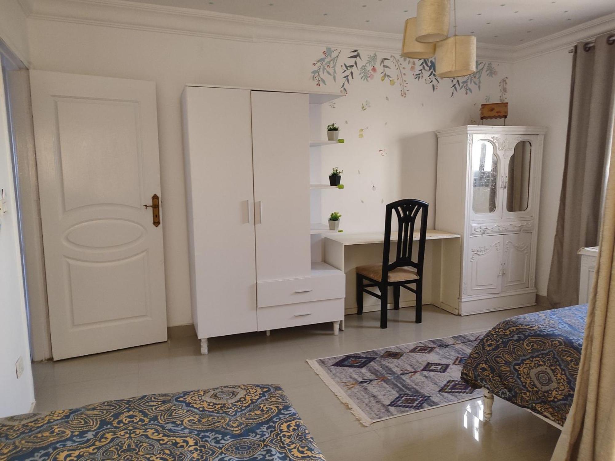 Charming 3-Bedroom Apartment In Alexandria With City View Apartment